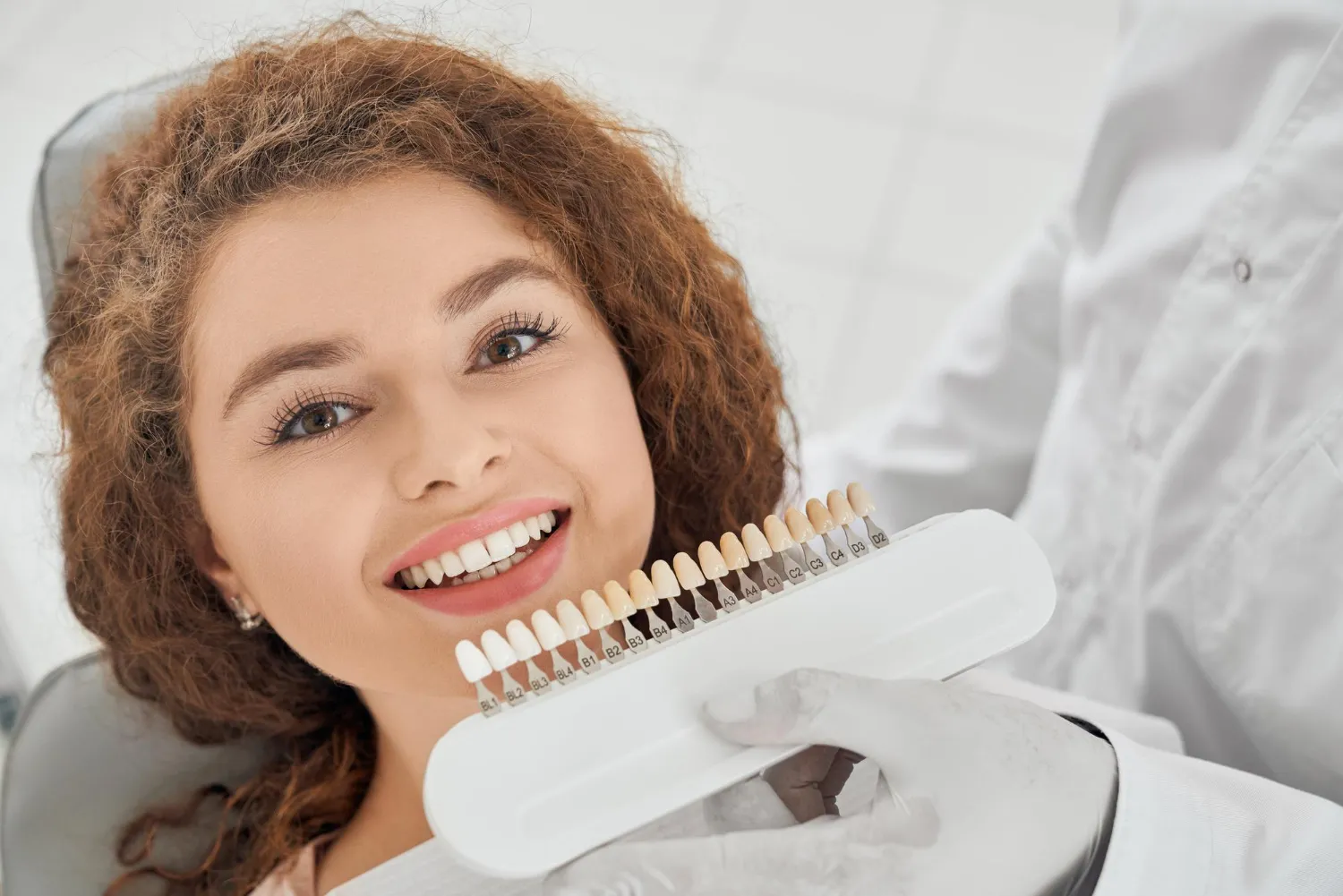راهنمای جامع مراقبت کامپوزیت؛ طول عمر کامپوزیت دندان چقدر است؟